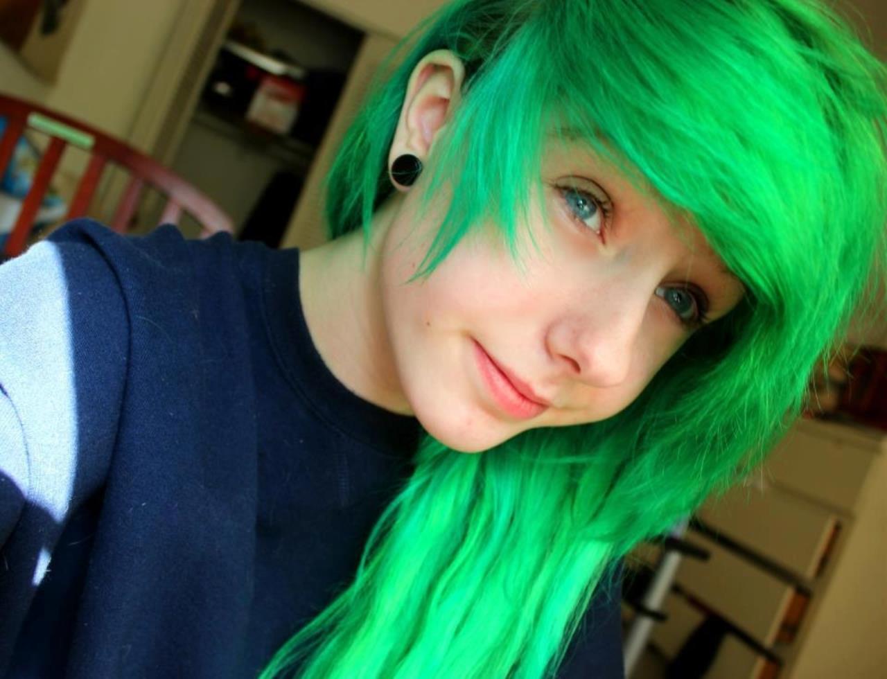 Кто такие люди с зелеными волосами
